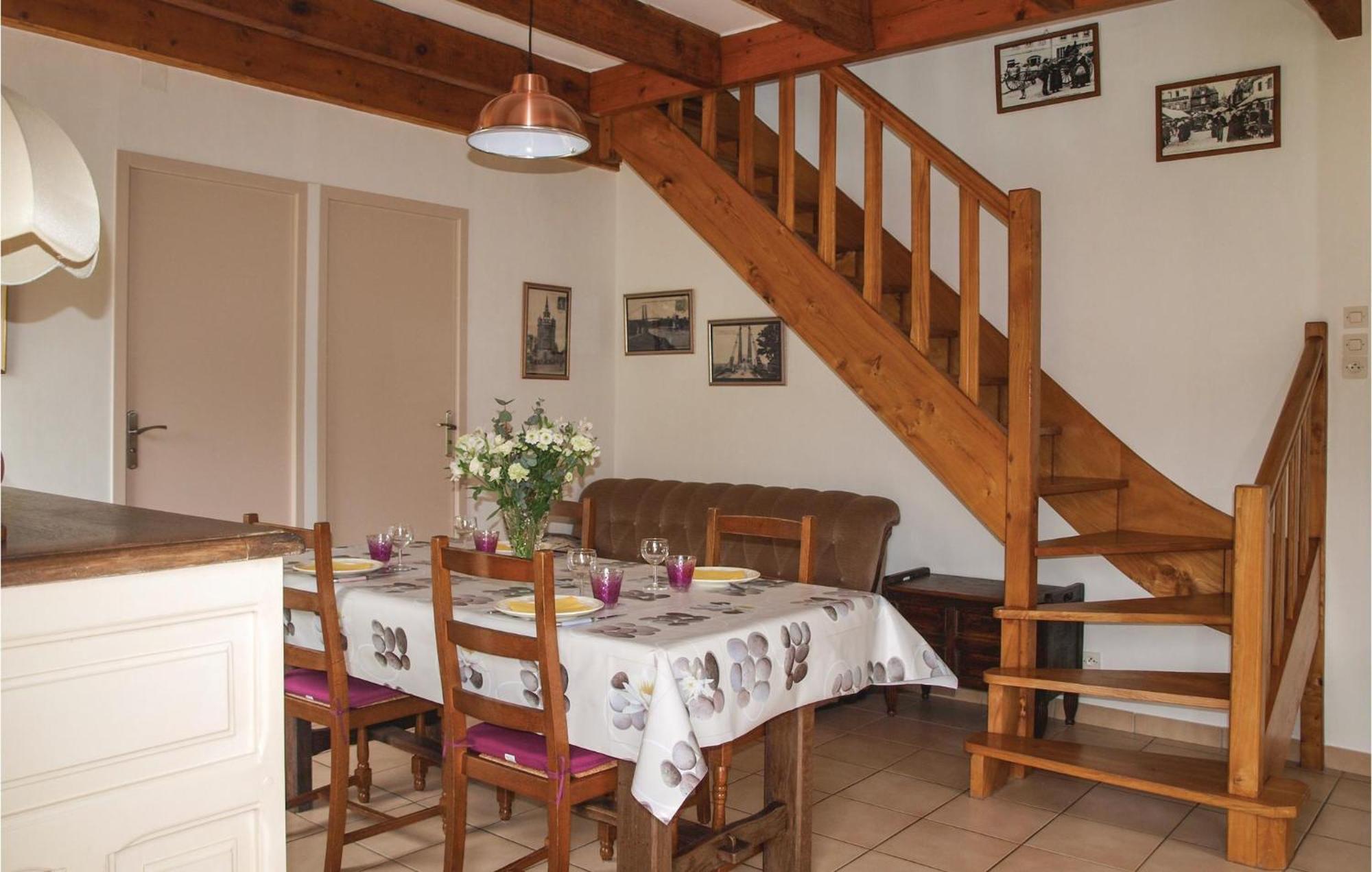3 Bedroom Awesome Home In Лезардриё Экстерьер фото
